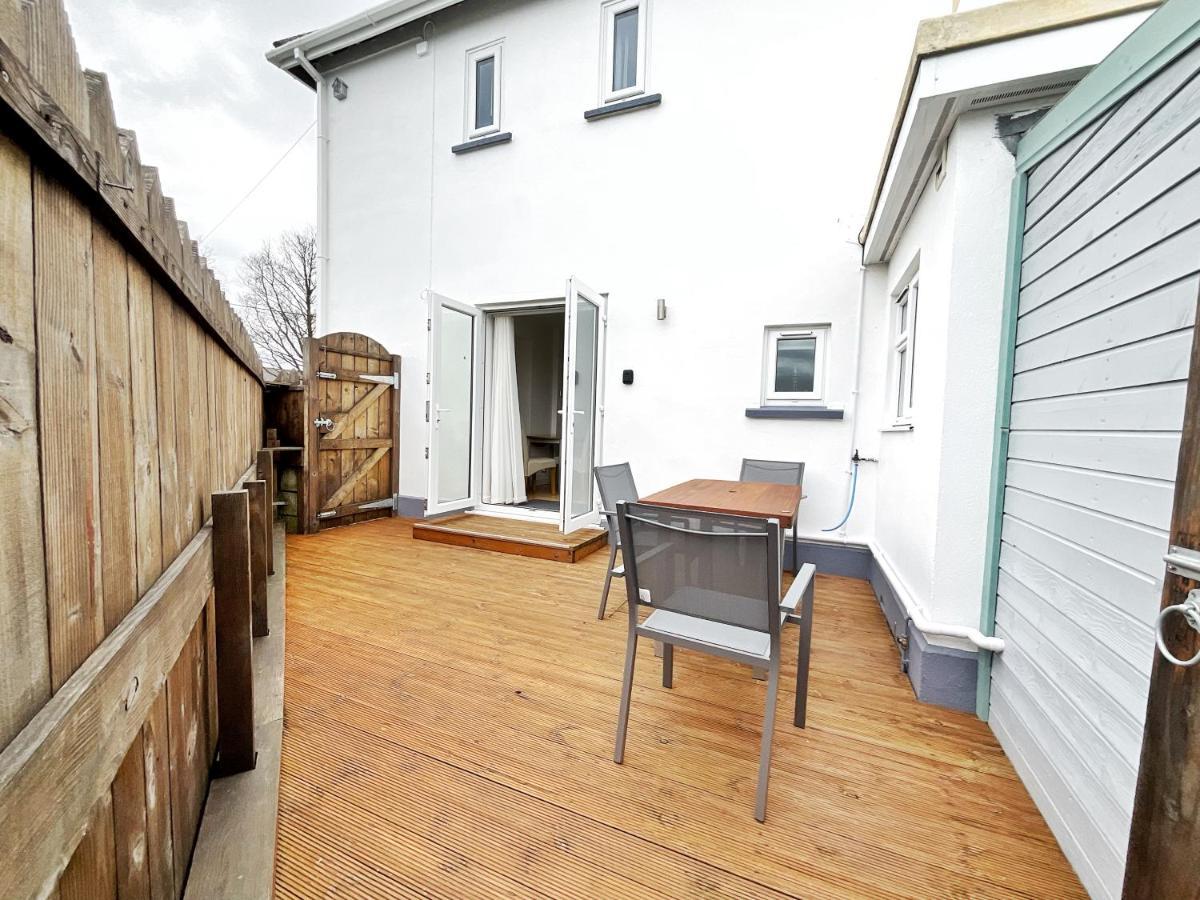 White Eden - Explore Cornwall From A Comfy Central Appartment 圣奥斯特尔 外观 照片