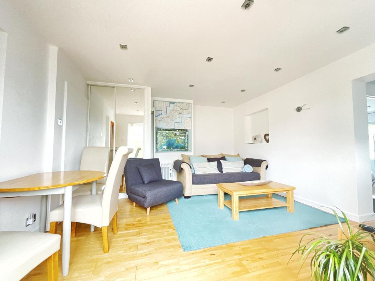 White Eden - Explore Cornwall From A Comfy Central Appartment 圣奥斯特尔 外观 照片
