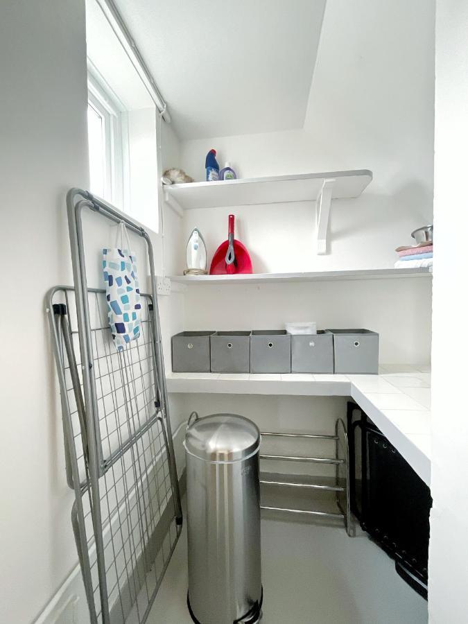 White Eden - Explore Cornwall From A Comfy Central Appartment 圣奥斯特尔 外观 照片